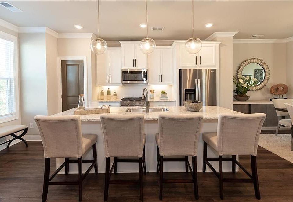 Not actual home. Picture of Glendale model home.