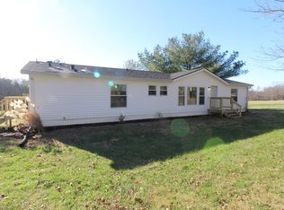 4290 Bloomfield Rd, Taylorsville, KY 40071