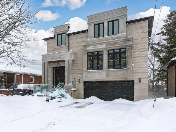 149 Alexis Blvd, Toronto, ON M3H 2R1