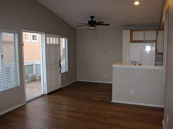 4th image of 725 Buena Tierra Way Unit 350