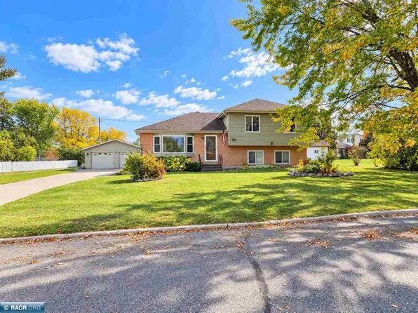 8388 Balsam Dr, Mountain Iron, MN 55768