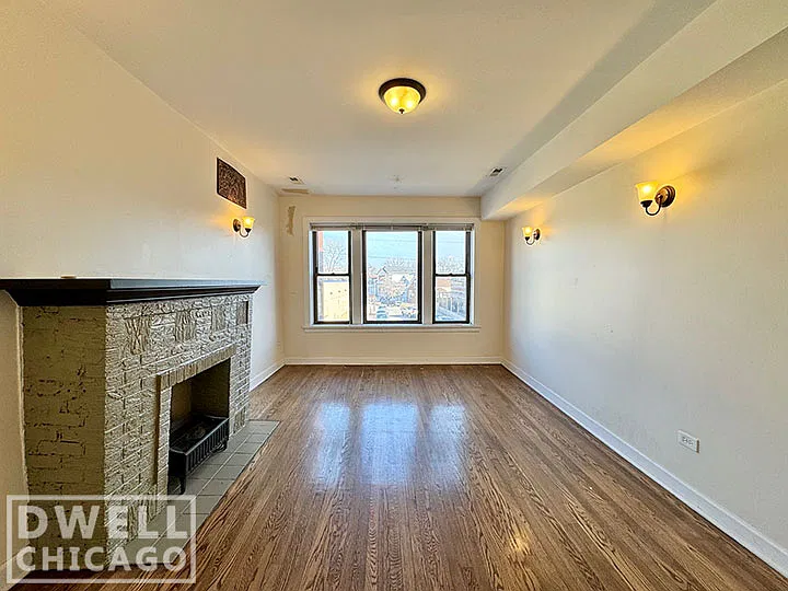 2432 N Milwaukee Ave #2