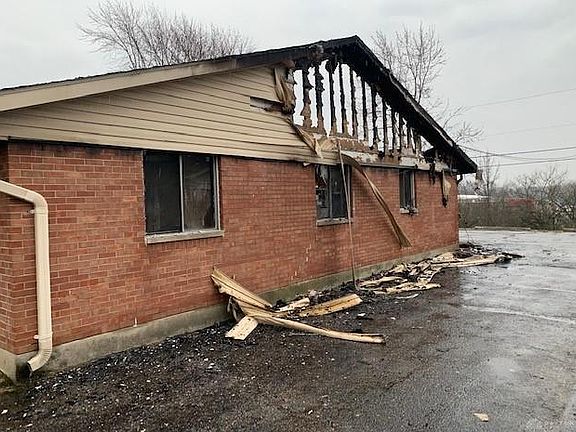 4th image of 720 Redway Cir