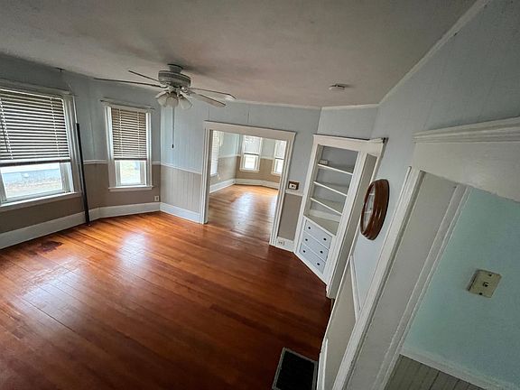 4th image of 9 Brookline Ave #9