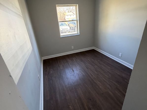 75 Robert E Cox Rd #Cox