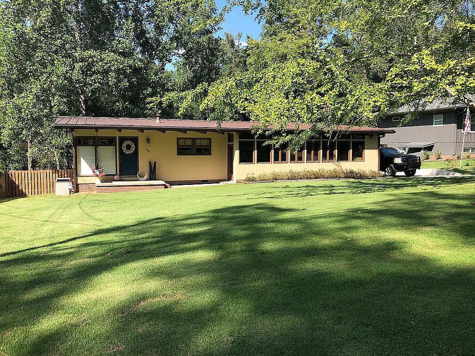 1st image of Forestdale Dr