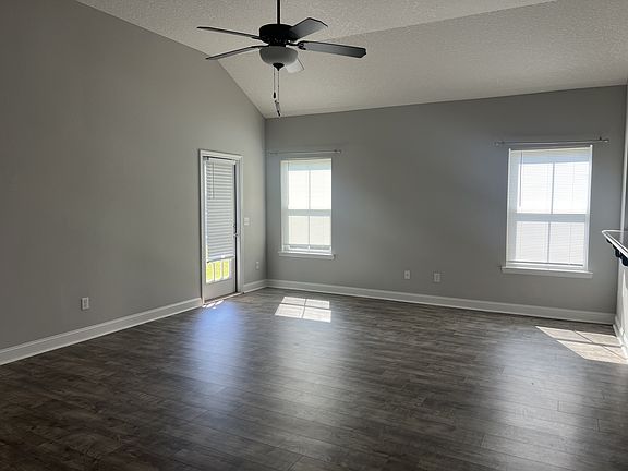 5th image of 254 Thorp Cir