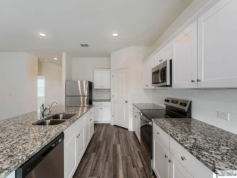 124 Mullen Way — Photo 14