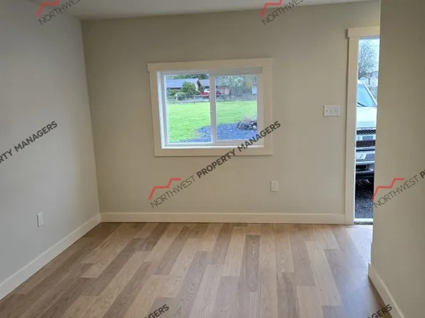 1176 SW 22nd St, Chehalis, WA 98532