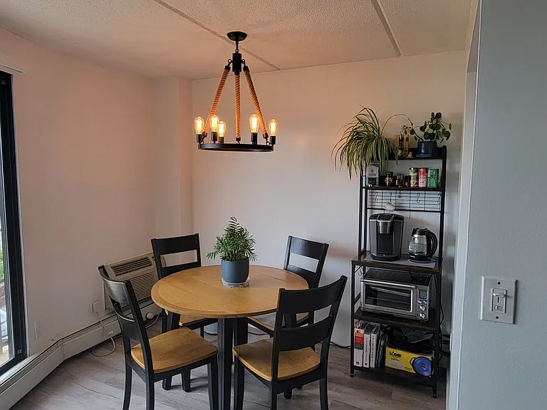 1155 Warburton Ave #2A — Photo 8