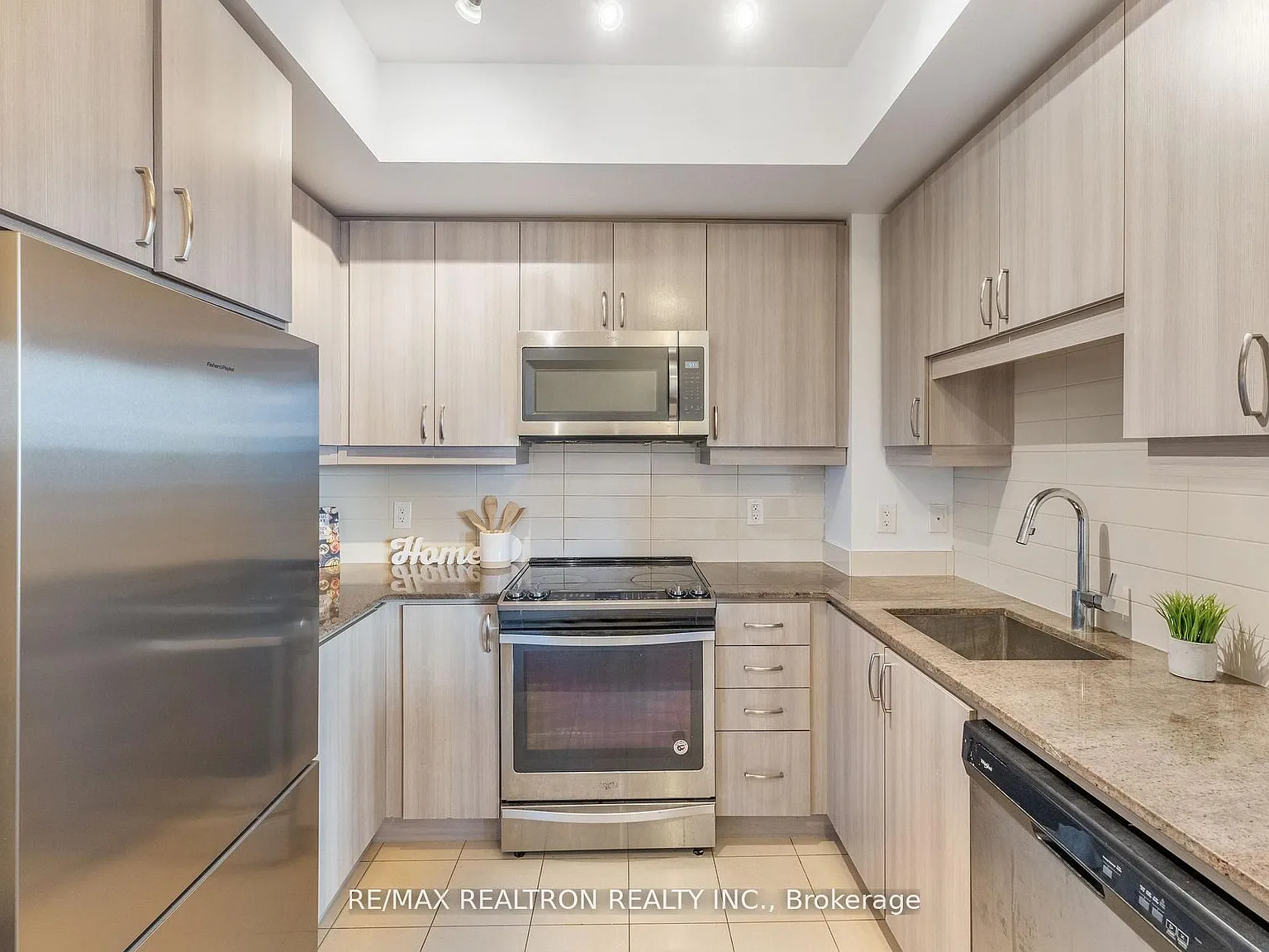 3 bed, $3,100 — Photo 3