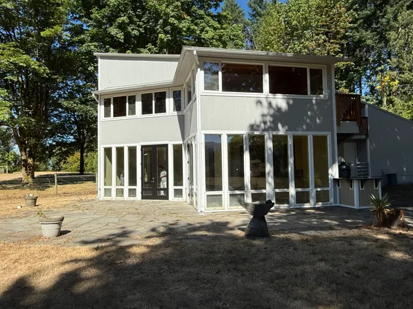 27005 SE 407th St, Enumclaw, WA 98022