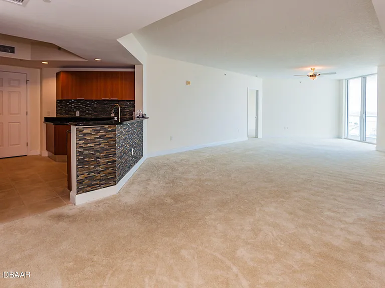 241 Riverside Dr #904 — Photo 11