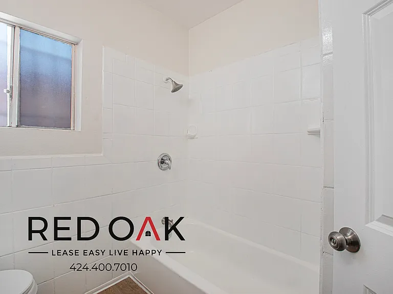 632 E 82nd St #632 — Photo 9