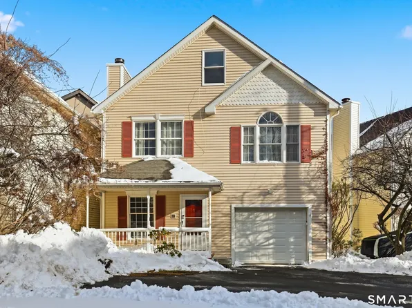 7 Dora Street #7, Stamford, CT 06902