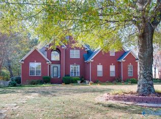17221 Forest Hill Dr, Athens, AL 35613