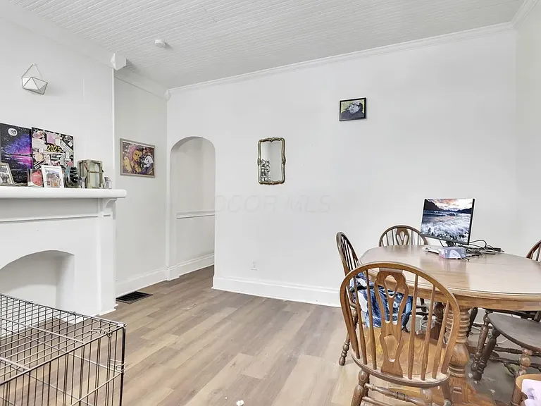 287 E Woodrow Ave — Photo 20