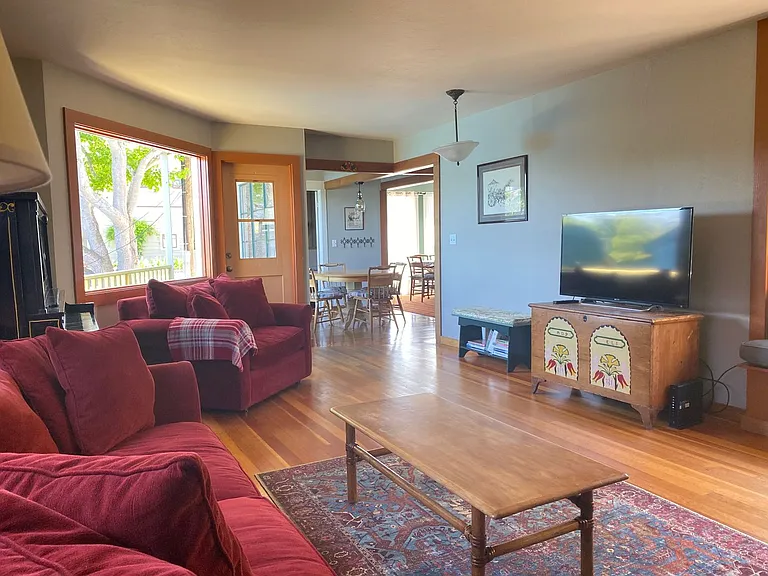 247 Granite St — Photo 14