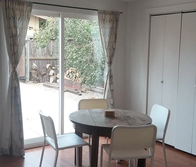Dining nook