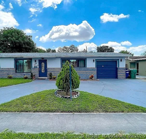 3 bed, 2.0 bath, 1287 sqft, $1,850 — Photo 1