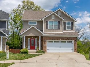 1977 Falling Leaves Ln, Lexington, KY 40509