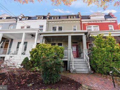 930 Shepherd St NW, Washington, DC, 20011