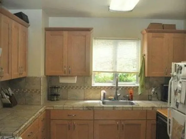 1020 Seventh St, Monterey, CA 93940