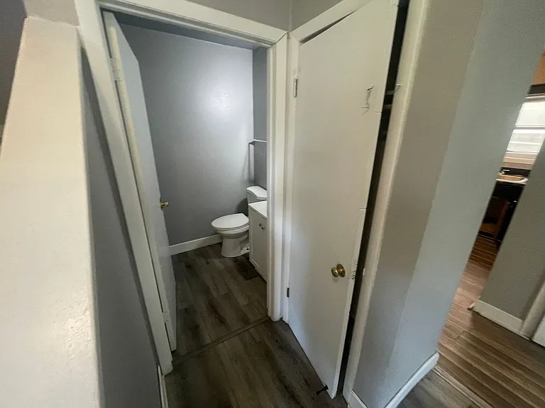 505-507 W. Burleigh St. (Townhouse) — Photo 8