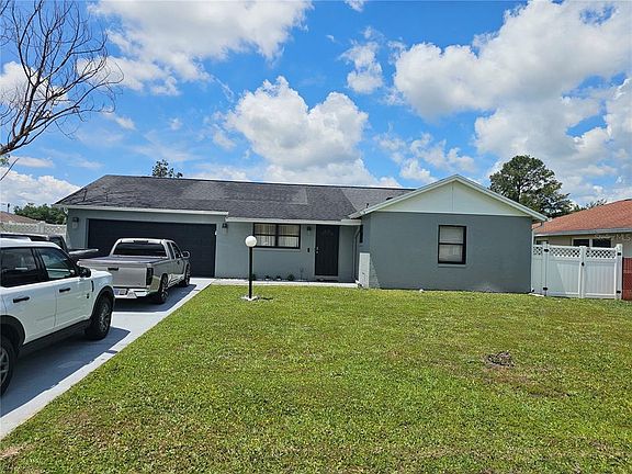 2nd image of 724 Del Ray Dr