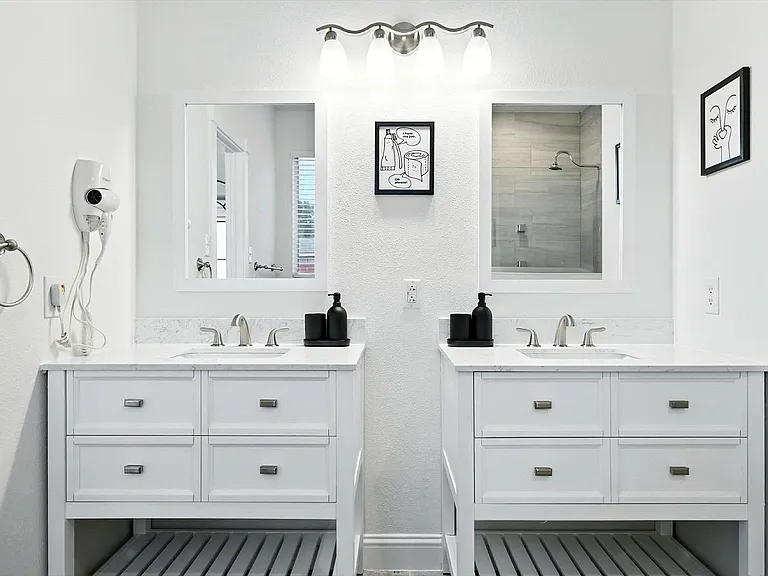 5795 Brighton Ct — Photo 29