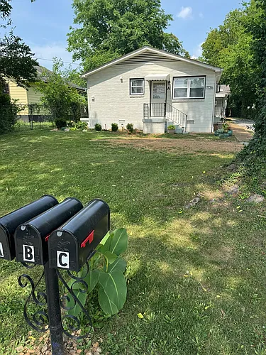 1736 17th Ave N Photo 1