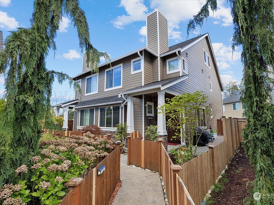 1st image of 14522 15th Avenue W #A