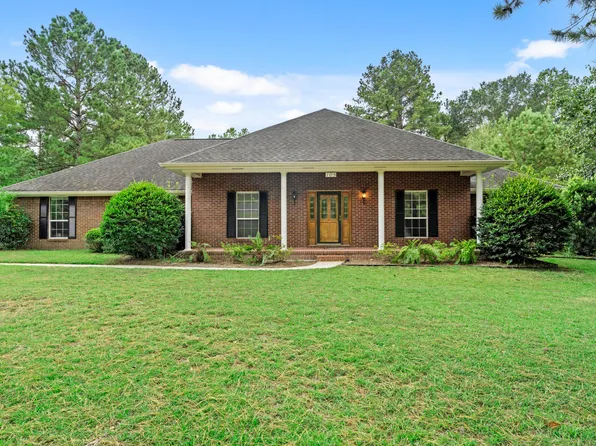 105 Ramblewood Dr, Hattiesburg, MS 39402