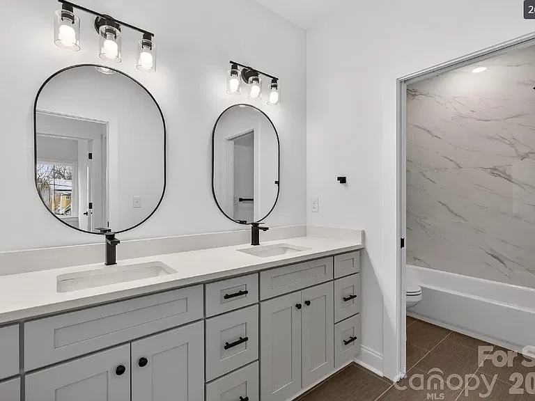 212 Lander St — Photo 15