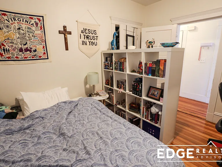 9 Bennett St #3 — Photo 6