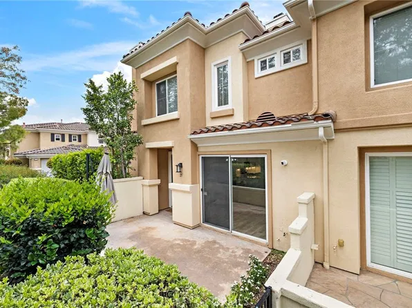25 Via Vicini, Rancho Santa Margarita, CA 92688