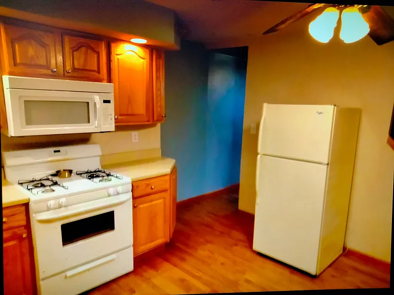 4832 Blackberry Way — Photo 8