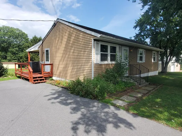 570 Guldin Rd, Blandon, PA 19510