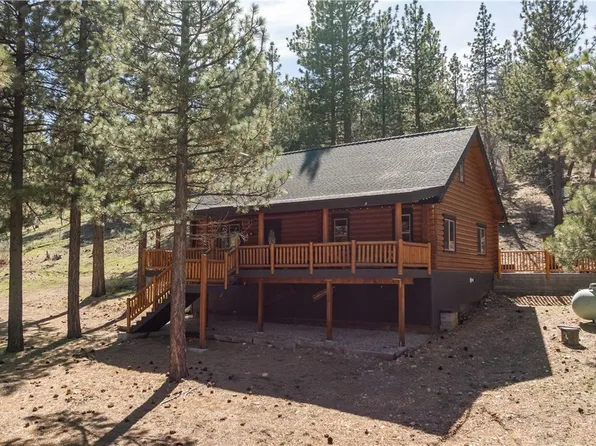 384 Sawmill Canyon Dr, Big Bear City, CA 92314