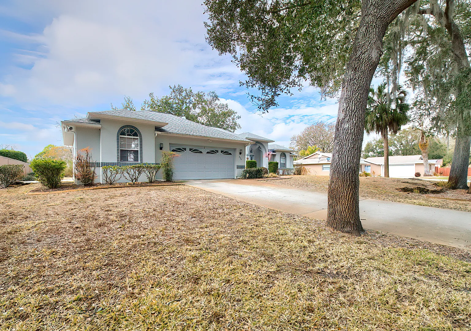 3 bed, 2215 sqft, $2,800 — Photo 3