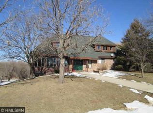 16860 105th Ave N, Osseo, MN 55369