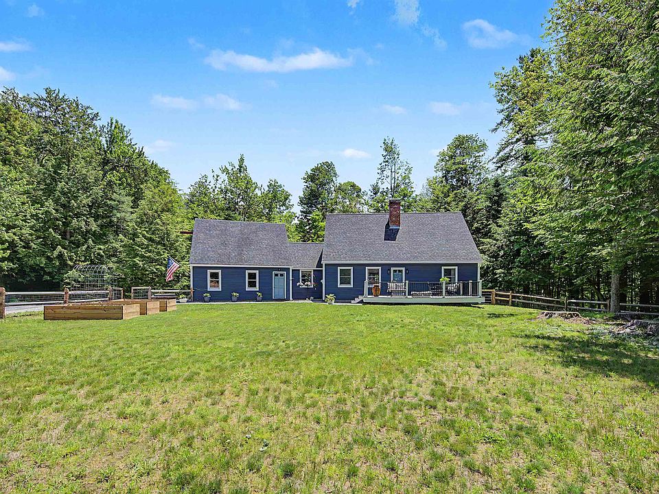 1st image of 10 Twin Birch Lane