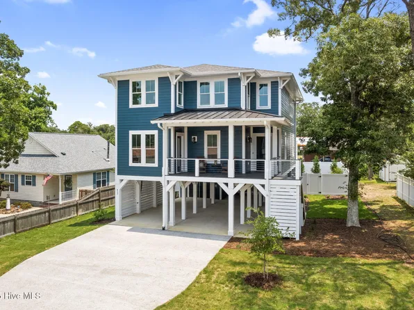 412 Keziah Street, Oak Island, NC 28465