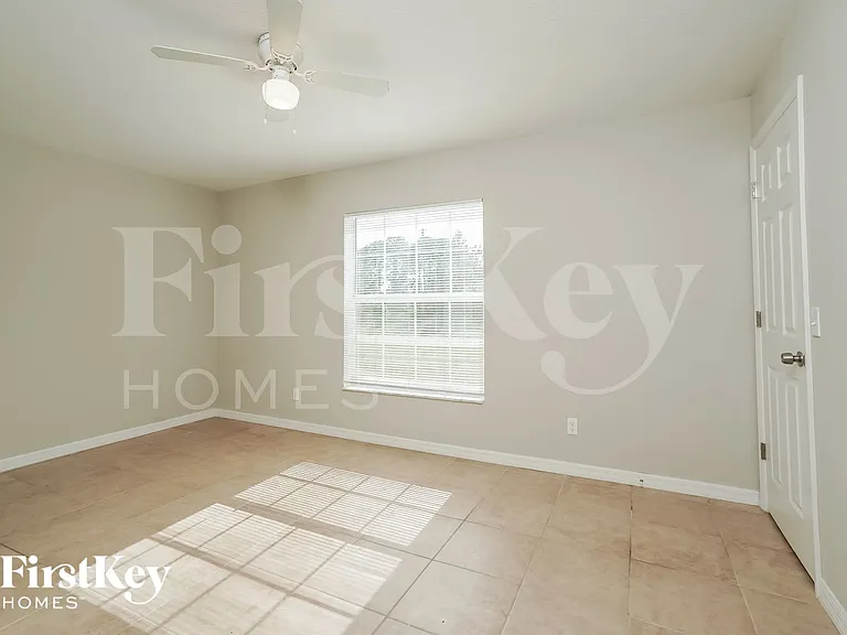 12246 Gulfstream Blvd — Photo 12