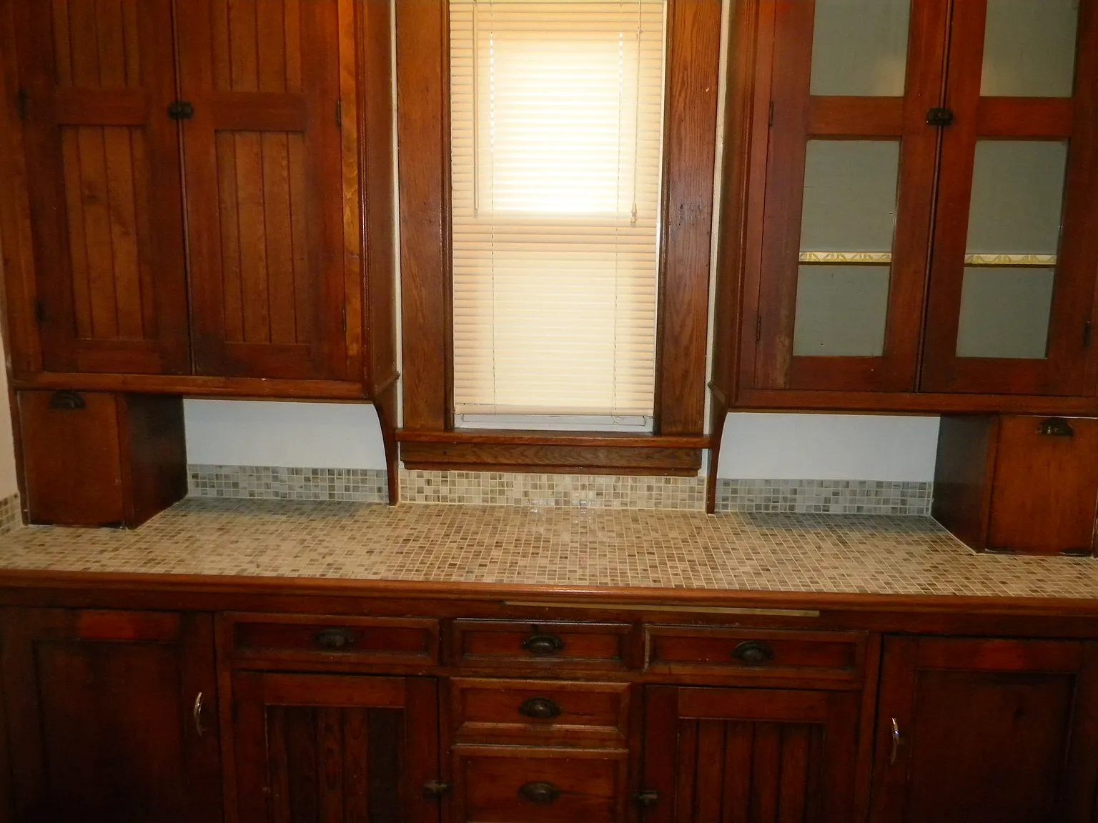3 bed, $1,700 — Photo 2