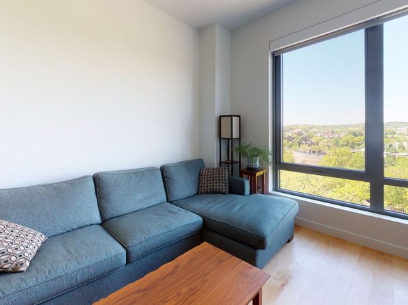 84 Fenwood Rd #10