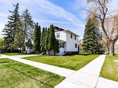 618 Oak St N, Fargo, ND, 58102