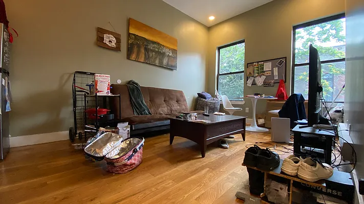 Rented by Nooklyn NYC LLC | media 27