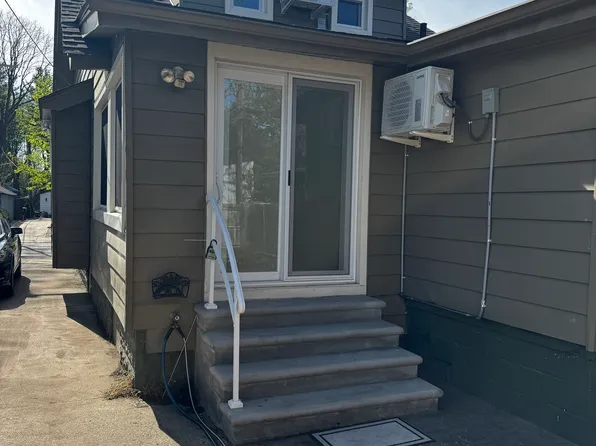 918 N Washington Ave, Royal Oak, MI 48067