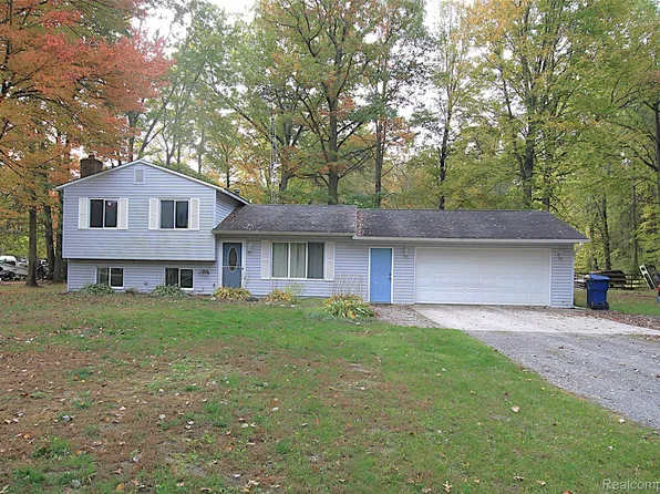 12403 Willard Rd, Burt, MI 48417